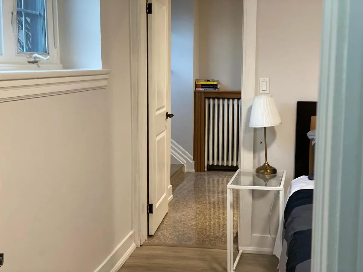 The Parkway Place Guesthouse Toronto