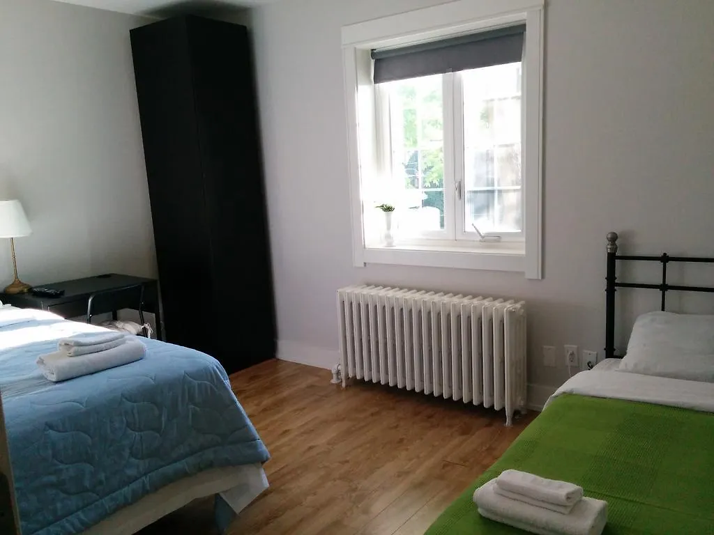 The Parkway Place Guesthouse Toronto Guest house